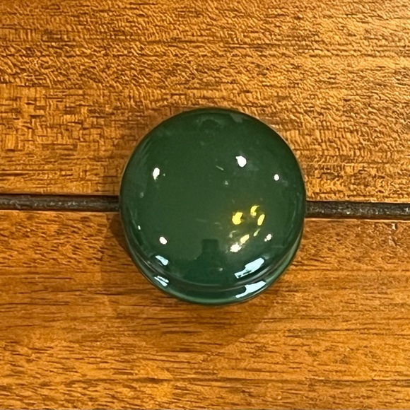 BNIB Green Ceramic door knobs for cabinets or dressers- 1.5” Circumference MT5 - Picture 3 of 5